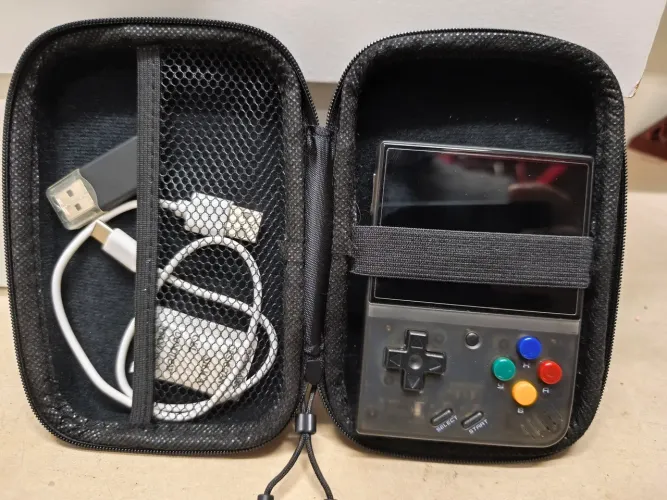 Miyoo Mini 64gb + case e cabo - envio pela Olx