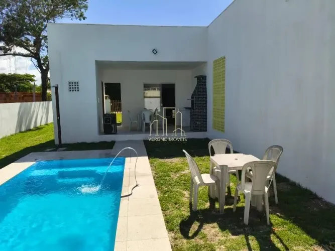 Casa de luxo em condomínio à venda em Subaúma, Entre Rios-BA com3 quartos 1 suíte 2 salas