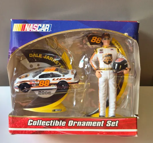 Miniatura Nascar Piloto Dale Jarrett Carro + Boneco