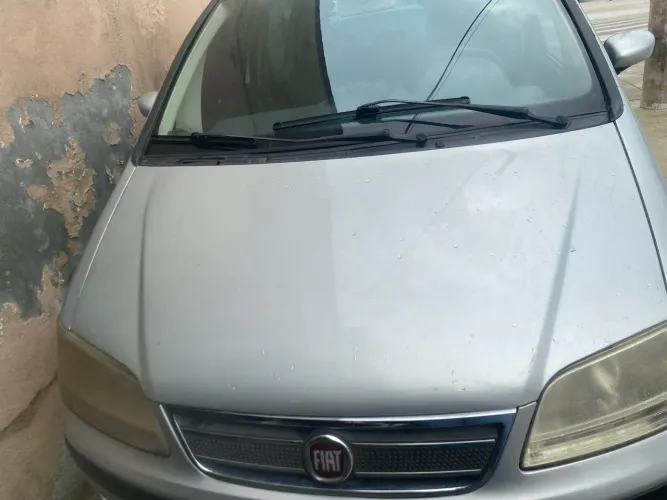 Capô Fiat Idea 2009/2010