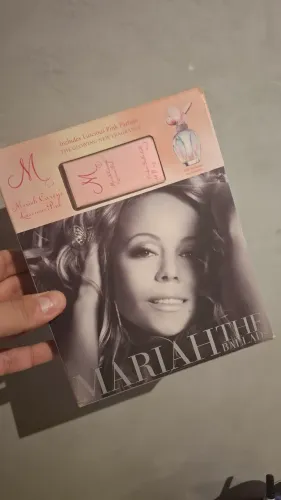 Mariah CD Ballads com Perfume limited edition