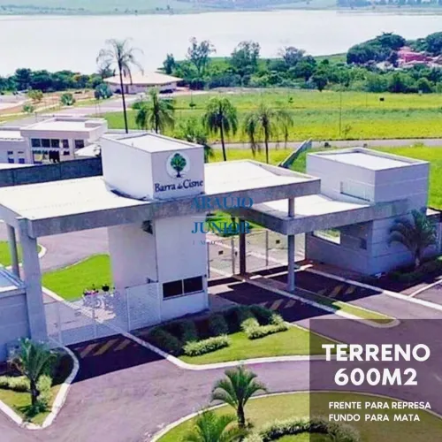 TERRENO PARA VENDA - O único loteamento com vista e deck com acesso à represa Salto Grande