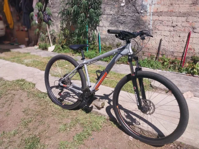 Bicicleta Caloi aro 29 MTB