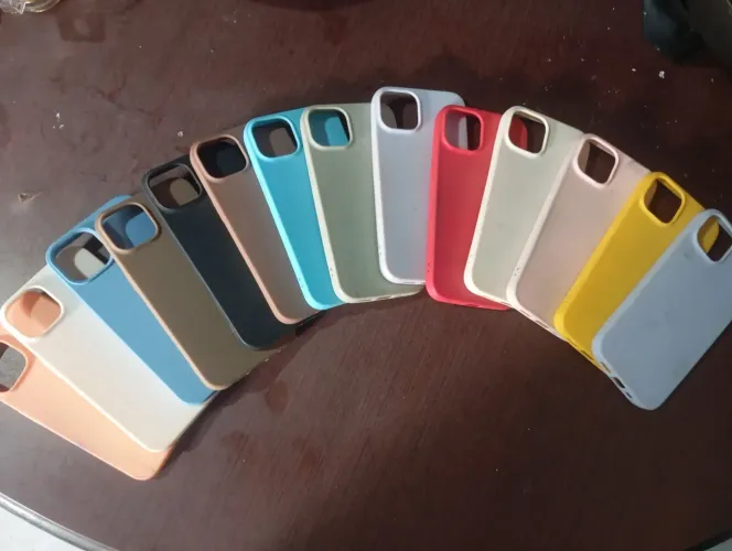 Capas iPhone 12/13 compatível