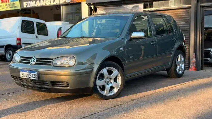 Volkswagen Golf 1.6 MI Total Flex 8V 4P 2006