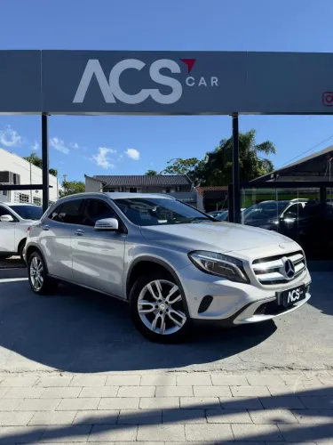 Mercedes-Benz GLA-200 GLA 200 Night 1.6. TB 16V Flex Aut. 2015