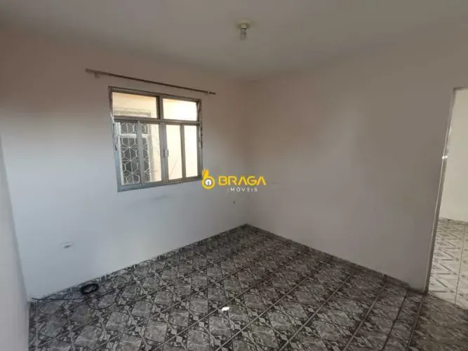 Casa de Vila : Duplex / Residencial / Vigário Geral