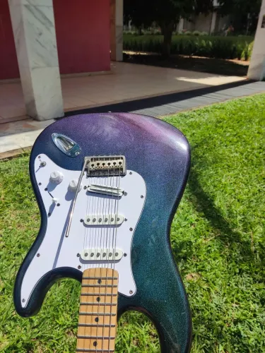 Guitarra strato Reis Luthier