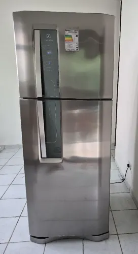 Geladeira Electrolux DF51X Inox Frost Free 427L - Excelente Estado