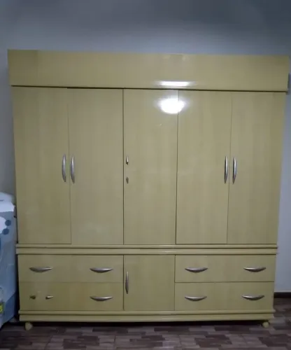 Guarda-Roupa já desmontado, retirada com urgência sábado/domingo