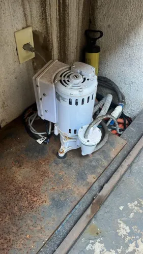 bomba de vácuo odontológica KaVo para 4 cadeira