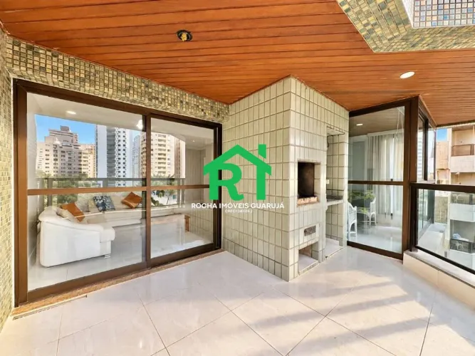 Apartamento com 3 quartos (2 suítes), 2 vagas e lazer à venda em Pitangueiras, Guarujá
