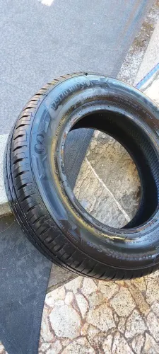 2x Pneus 175 70 13 