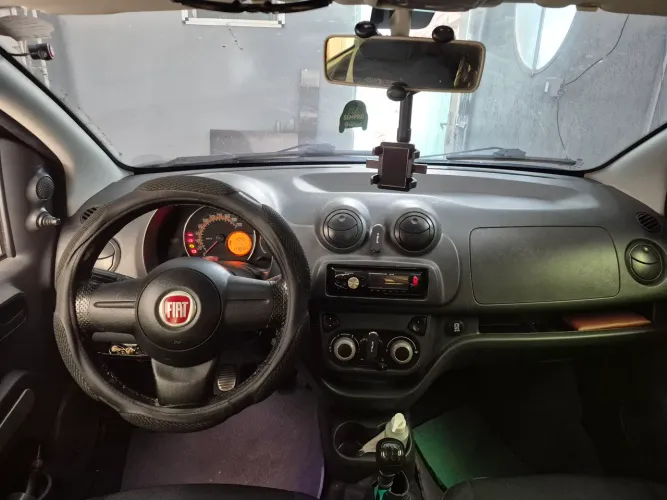 Fiat Uno Vivace/rua 1.0 EVO Fire Flex 8V 5P 2011