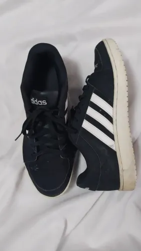 Tenia Adidas preto - estilo skate