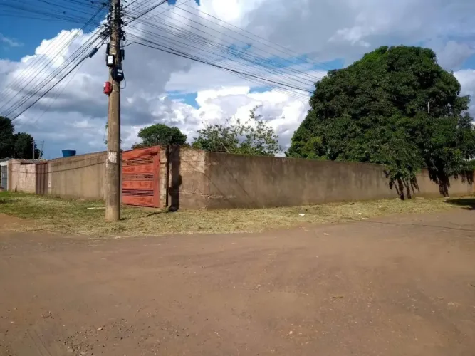 Terreno á venda com 495m² no Santa Emilia em Campo Grande - MS