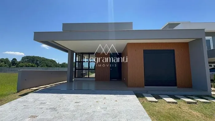 Casa em Condomínio no Reservas do Lago | Nova Santa Rita