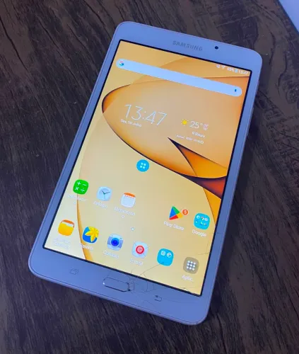 Tablet Samsung 7" Com Detalhe No Vidro - Funciona tudo perfeito