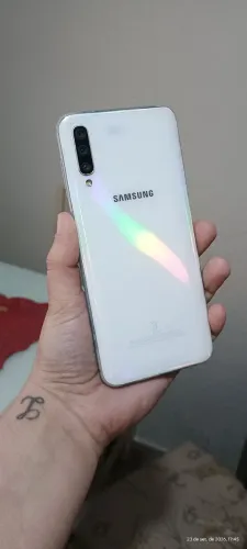 Samsung A50