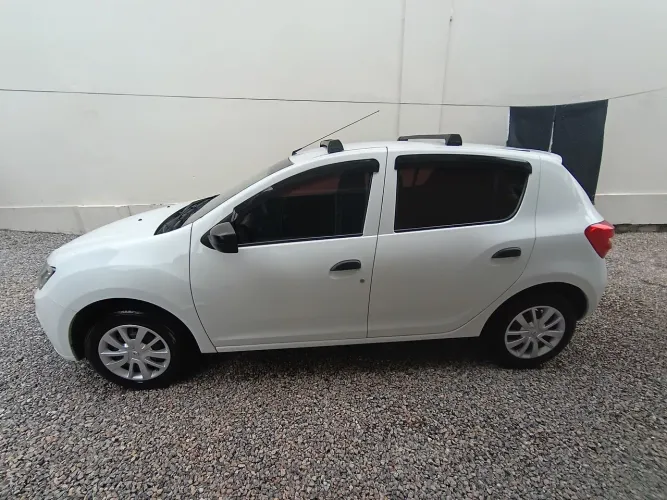 Renault Sandero Life Flex 1.0 12V 5P Mec. 2021