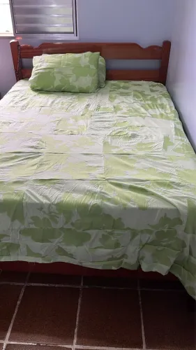 Vendo cama casal