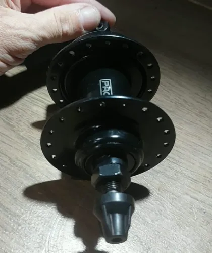Cubo dianteiro Paco 36 furos