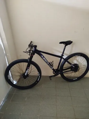 Bicicleta absolute Nero5 aro 29