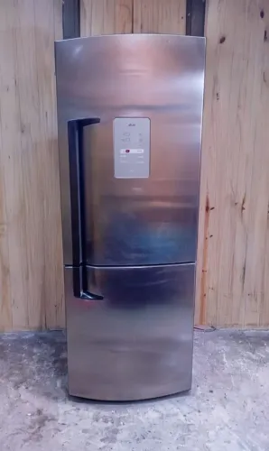 Vendo geladeira brastemp frosfrre inox funcionando perfeitamente