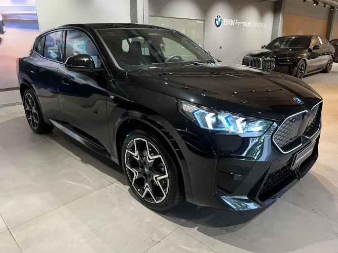 BMW IX Xdrive 50 Sport Aut. (elétrico) 2024