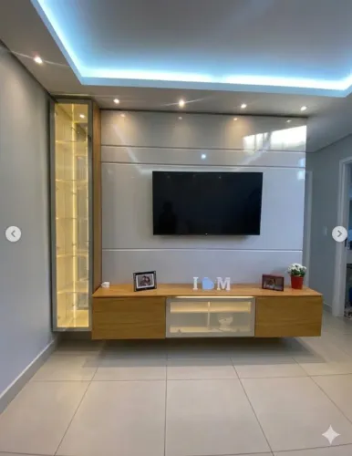 Painel Luminare com 1 Torre para Tv Até 85 Polegadas com Led 4 Portas Gelius
