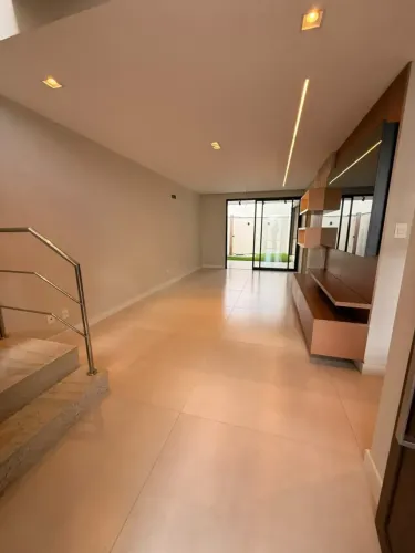 Vendo casa no condomínio Reserva evo 4/4 quartos sendo 4 suites