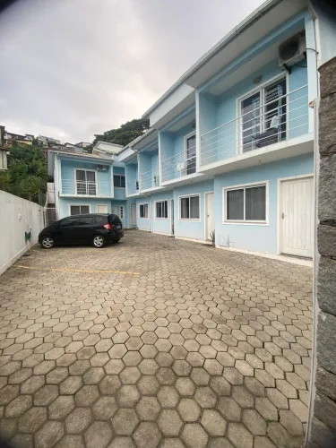 Alugo apto no Monte Verde