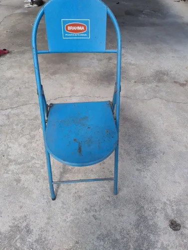 Cadeira de ferro dobrável