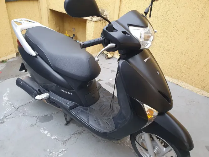 HONDA LEAD 2014