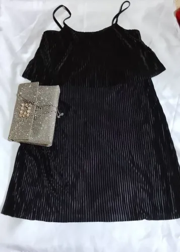DESAPEGO DE VESTIDO
