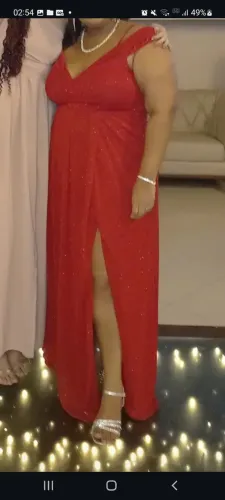 Vestido festa vermelho veste G e GG com brilho