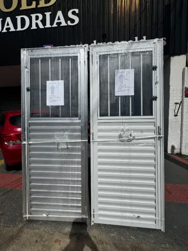 PORTA DE ALUMÍNIO COM VIDRO - SUPER PROMOÇÃO