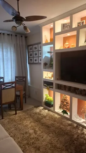 Apartamento de 3 quartos com garagem fechada com ótima localização em Santos.