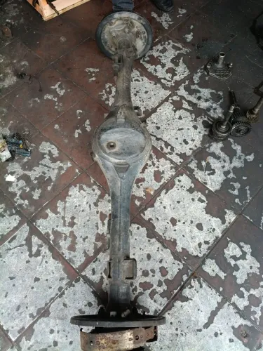 Eixo traseiro caminhão ka 2500