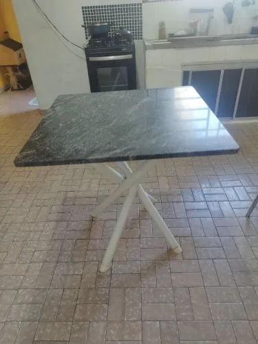 Mesa de granito