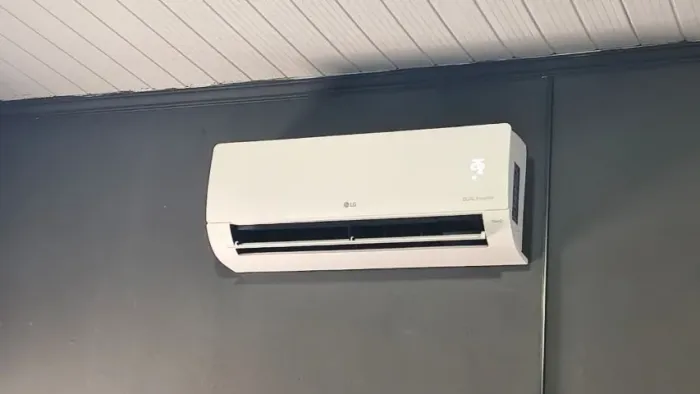 Ar-condicionado LG Dual Inverter +AI 9.000 BTUs Wi-Fi ? Pouquíssimo Uso