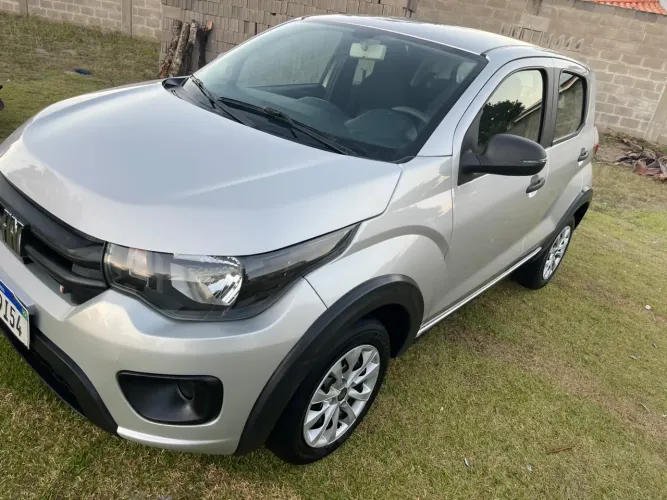 Fiat Mobi Like 1.0 Fire Flex 5P. 2022