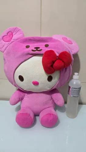 Hello kitty pelúcia 