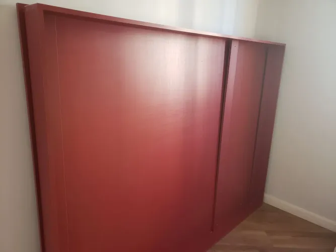 Chapa de mdf vermelho vinho
