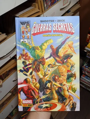 HQ capa dura Guerras secretas edição especial