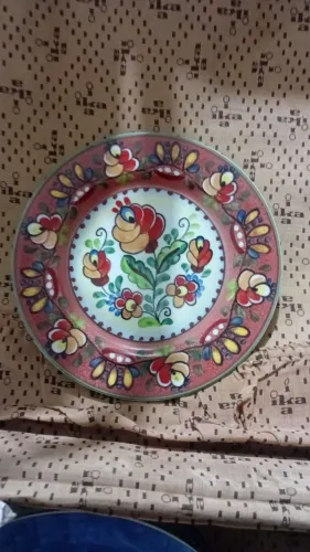 Pratos decorativos