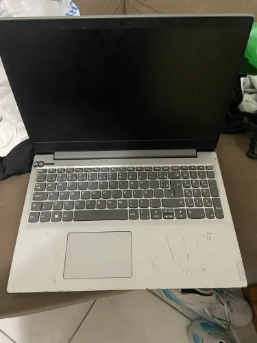 Computador Lenovo 2019 *para peças*