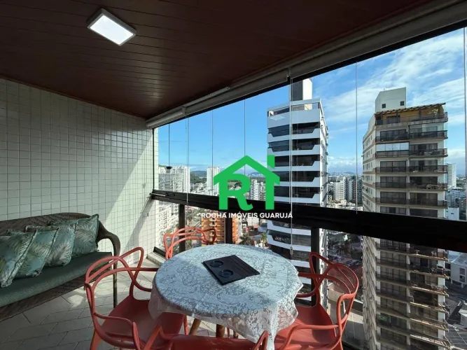 Apartamento em Astúrias | 3 Dorms (2 Suítes) | 2 Vagas | Quadra Mar