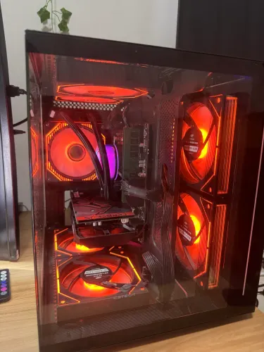Gabinete Gamer Aquario + 5 fans RGB