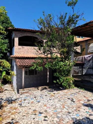 Vendo casa na Vila Oriente